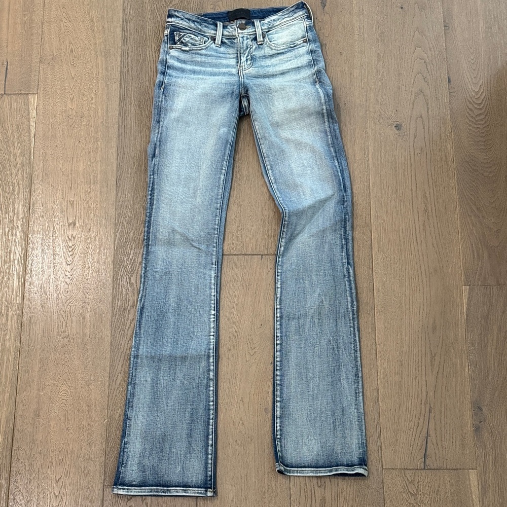 Buckle Women's Faded Blue Boot Cut Jeans for tall